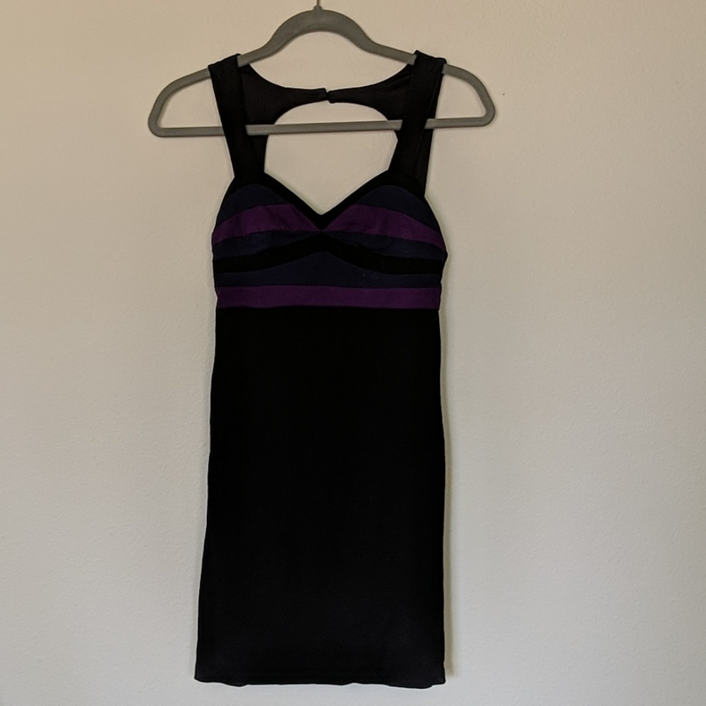 Black bodycon dress